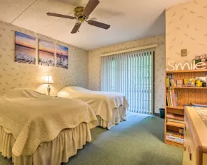 Cozy Pocono Mountain Escape - Image 5