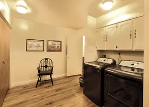 Clean Sandpoint condo 10 min from Schweitzer base in quiet lakefront community - Image 3