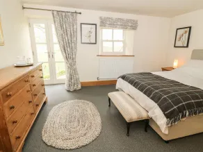 Bay Horse Cottage, SKIPTON - Image 5