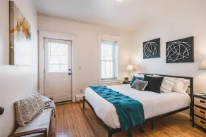Zenith Condo: Your Downtown Duluth Retreat - Image 4