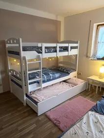 Vacation apartment in the Steigerwald, lovingly furnished... quiet location with pool - Image 4