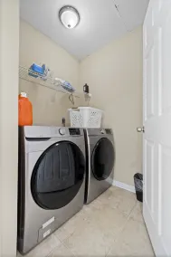 Cedars East # 528: 2 BR / 2. 5 BA Byhus på Longboat Key ved RVA, 4 sovepladser - Image 2