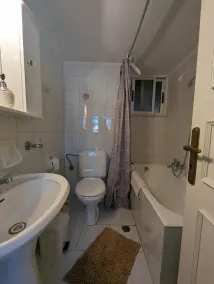 Central Apartment in Agios Konstantinos - Image 2