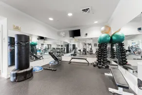 Uniquely charming Pet Friendly 2 Bed condo near the strip at Pointe Royale! - Image 4