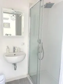 Villa Bougainville: Un'accogliente villa su di un piano situata in una zona tranquilla a pochi minuti dal centro. - Image 3