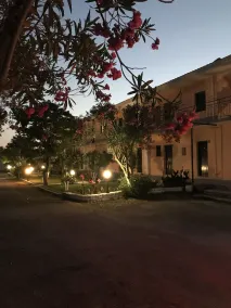 Banos Apartments and swimming pool - Image 5