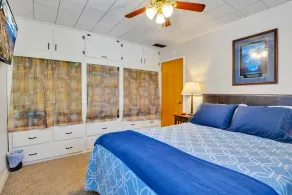 2 bedroom, 1 bath, with additional sofa sleeper, dog friendly w. fee, Foosball Table, quiet neighborhood - Image 5