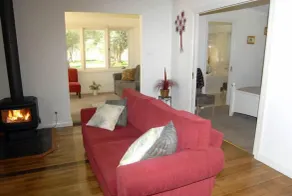 Lal Lal Falls Cottage - Image 5