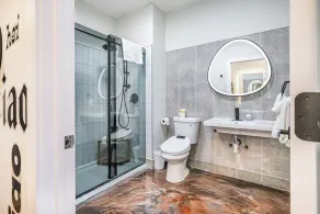 Melwood Suites Unit 106 Studio - Image 2