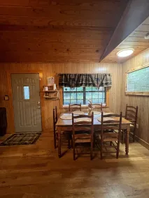 Cozy 2BR/1B cabin overlooking a beautiful creek with access to Catoosa WMA. - Image 5