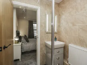 Holy Trinity Cottage - Image 2