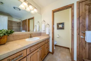 Wapato Point Halmalka Wohnung 502-B 2 Schlafzimmer 2 Badezimmer Schlafmöglichkeiten für 5-6, nahe Außenpool - Image 4