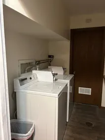 Why stay at a hotel, when you can stay here! - Image 3