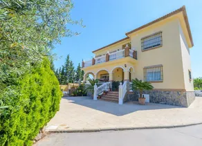 Cubo's Villa Torre Encina / aircondition / gratis wifi / privat pool / terrasse - Image 5