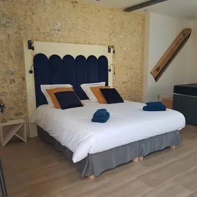 CHAMBRE MIAMI avec JACUZZI PRIVATIF - Image 5