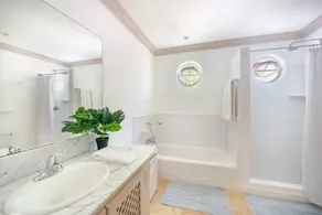 Three Bedroom Villa with Onsite Golf Course, Beach Club and Clubhouse Facilities - Image 3