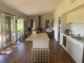 Modern farm house with panoramic views of the Grampians - Image 5