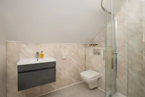 Hot Tub Haven, sleeps 8 in rural scenic Northumberland - Image 3