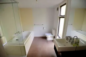 Three Bedroom Bushland House - Image 2