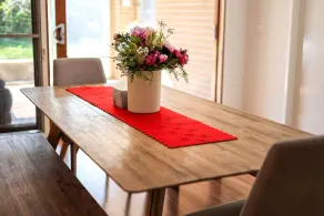 Stylish Luxe House for Big Group at Point Cook - Image 5