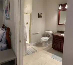 First Floor Studio Apartment in Historic Chestertown - Image 3