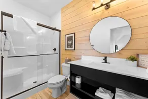 Cedar Shores home - Image 4