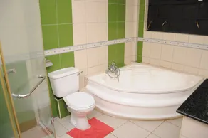 Huge Family Home in  Quiet Position - Image 3