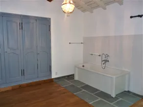 Stabil hytte til 8 personer med privat pool - Image 5