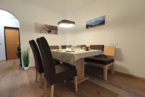 RMG ski-to-door family apartment Top 3 - Image 4