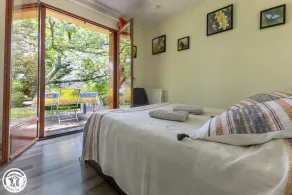 Gîte con griglia, terrazza e giardino - Image 4