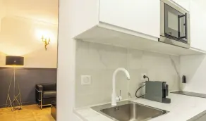 MAGNIFICENT APARTMENT NEAR THE EIFFEL TOWER - Image 2