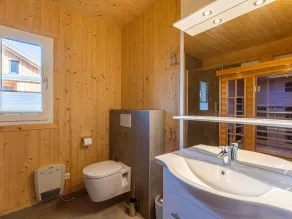 Lavish Wooded Chalet with Sauna & Jacuzzi in Hohentauern - Image 5