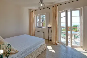 Lussuoso Appartamento con Piscina e Vista Mare - Image 3
