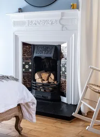 Modern Cottage, big garden, AGA, Loch/Mountain Views. Cinema Room & Log Burner - Image 5