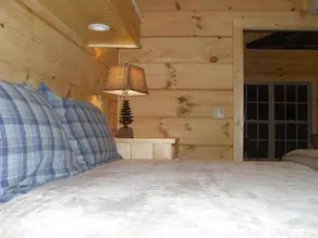 Privat bjælkehytte - Hot tub, fladskærme, Wi-Fi, pejs, Sm Pet betragtes - Image 4