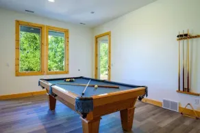 The Ledges Ski Getaway Hot Tub & Theater Room - Image 2