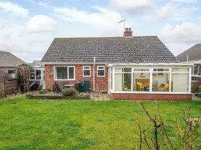 2 bedroom accommodation in Happisburgh - Image 5
