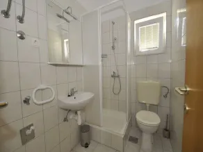 Apartamento con barbacoa | Vistas al agua - Image 5