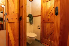 Cozy cottage with hot tub, right on the Regge River. Check out the pictures! - Image 2