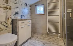 Lovely Home In Erfurt With Wifi - Image 5