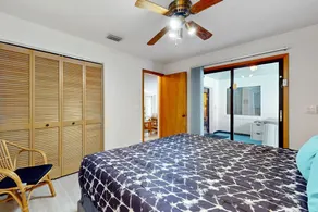Coastal home near beach with private outdoor pool, washer/dryer, AC, & WiFi - Image 5