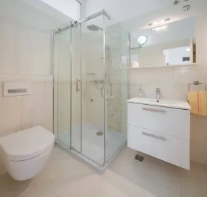 Villa with private swim pool, 40 meters from the sea - Image 4