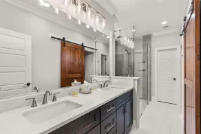 New Country Cottage, 3BR 2.5 BA, Ensuite Master on Main, Relax Rewind Repeat - Image 3