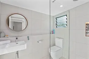 Central Point Lookout Beach Unit - Image 2