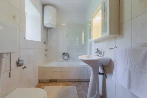 Ferienhaus Maria mit zwei Schlafzimmern im Dorf in der Nähe von Rovinj - Image 4