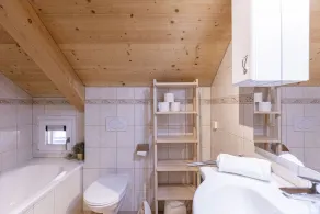 Chalet # 124 with 4 bedrooms & IR-sauna - Image 4