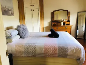 the whitehouse Port fairy in  the heart of town,  pet friendly - Image 5