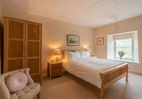 A fantastic cottage, w/ free wifi, secure bike storage, stunning views & a stones throw from the pub - Image 5