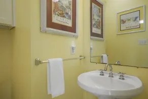 Luxury Accommodations in the Heart of Seaside, FL + 2 Adult Bikes! - Image 4