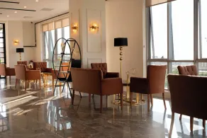 Newarise Hotel - Image 2